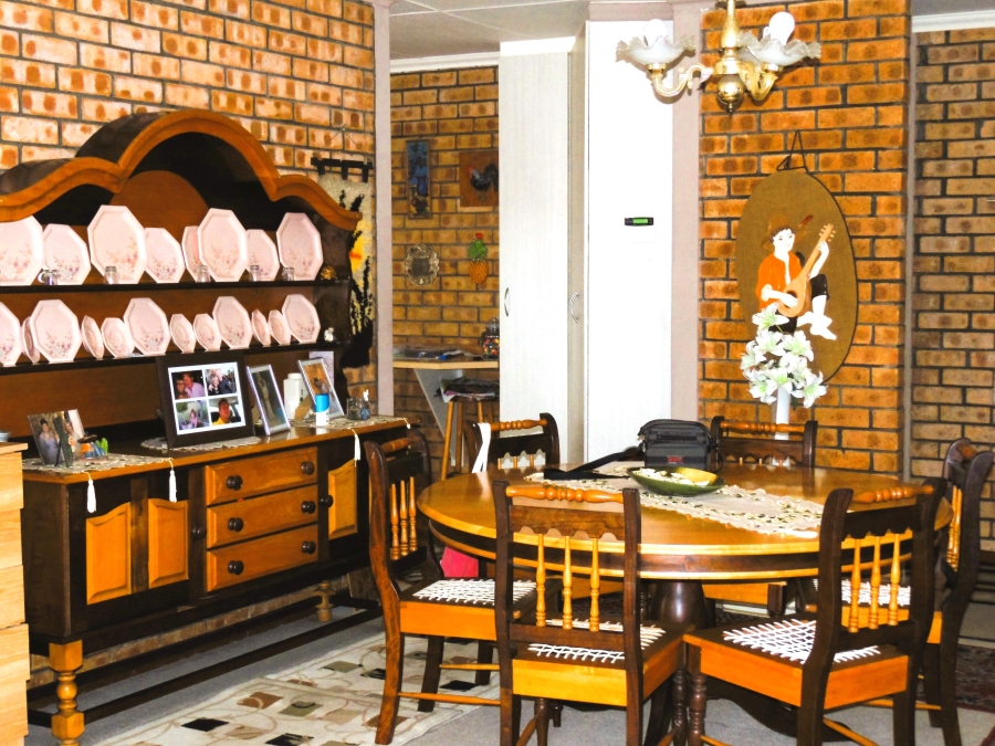 9 Bedroom Property for Sale in East Bank Eastern Cape